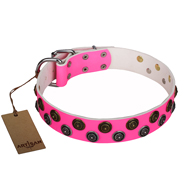 ‘Glamour Finery’ FDT Artisan スタッズ付 40mm革製 犬用首輪 ‘Glamour Finery’ FDT Artisan スタッズ付 40mm革製 犬用首輪